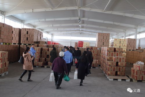 舉杯迎貴客，同心鑄輝煌——熱烈歡迎韓崗、韓垓鄉鎮終端客戶蒞臨品鑒